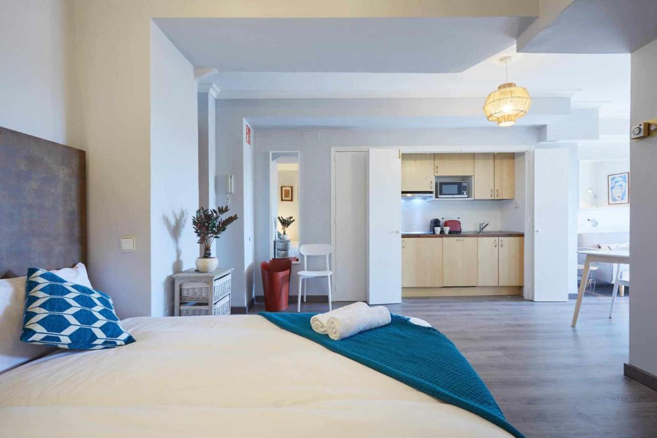 Estudio Con Vistas Alcalaretiro Madrid Kültér fotó