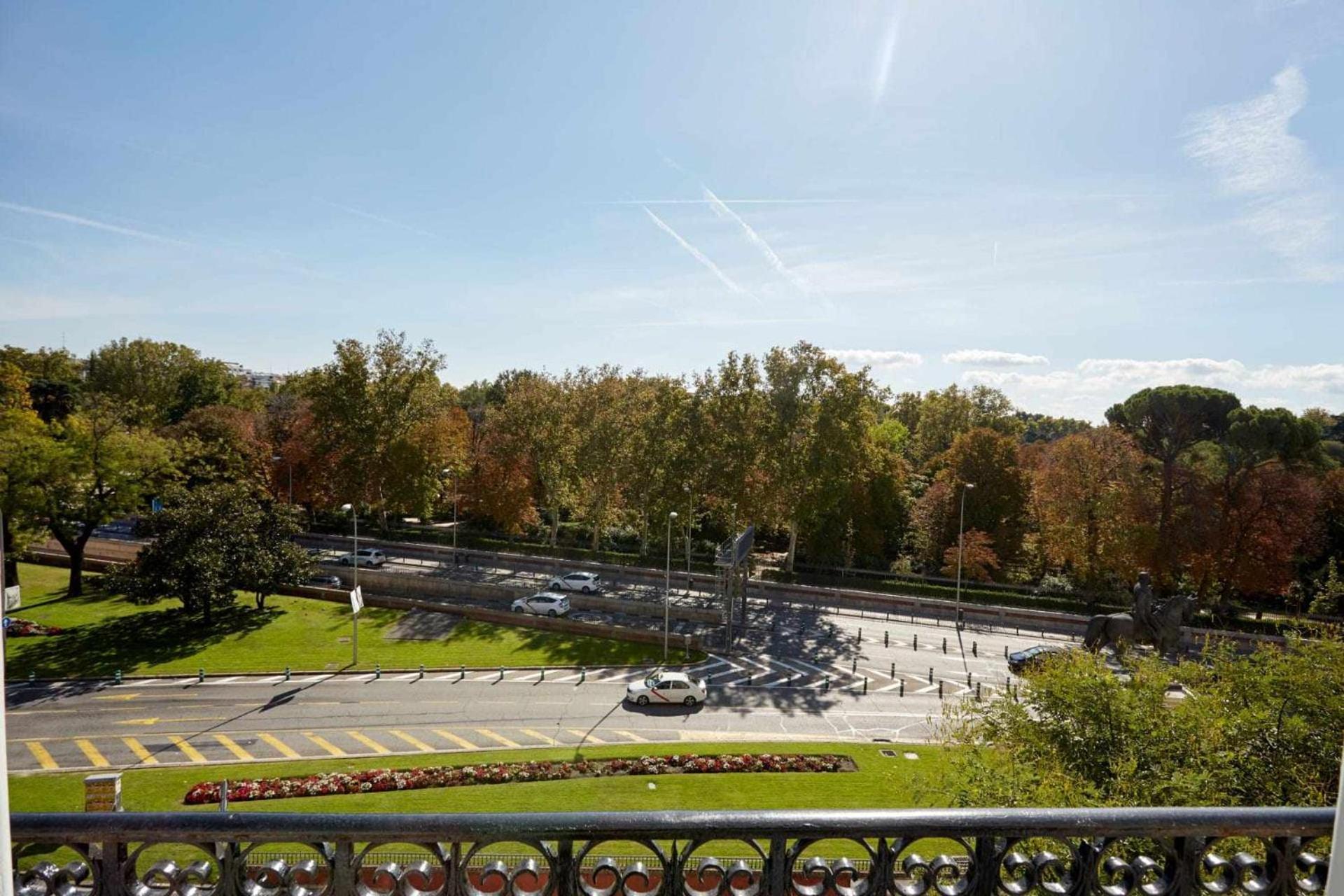 Estudio Con Vistas Alcalaretiro Madrid Kültér fotó